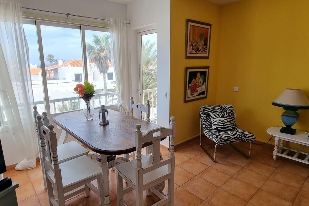 Gilda: Beautiful Spacious Apartment. Seaview From Rooftop Terrace Corralejo Extérieur photo